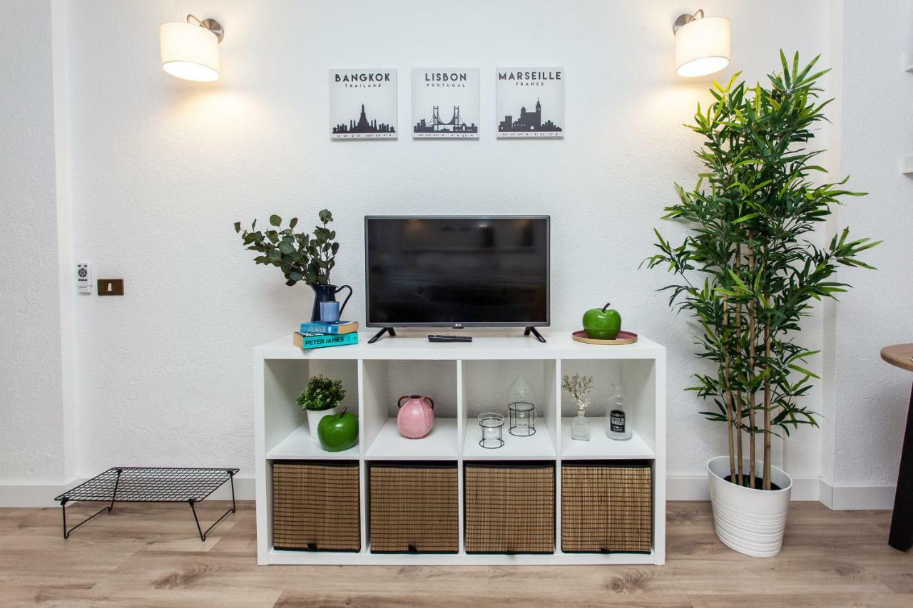 Spectacular Renovated Apartment, 5 Min To Camison Beach, With Aircon Arona  Bagian luar foto