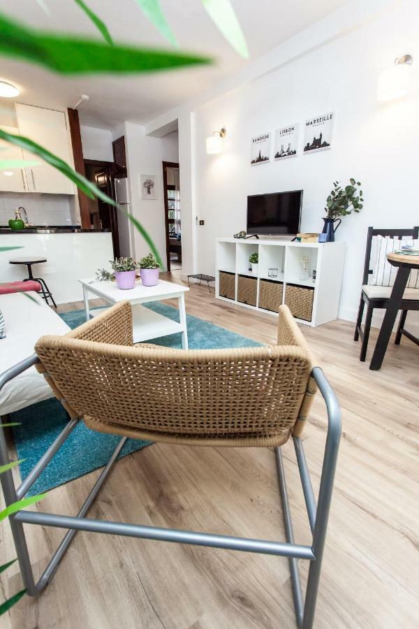 Spectacular Renovated Apartment, 5 Min To Camison Beach, With Aircon Arona  Bagian luar foto