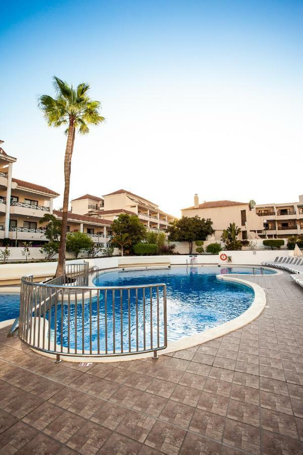 Spectacular Renovated Apartment, 5 Min To Camison Beach, With Aircon Arona  Bagian luar foto
