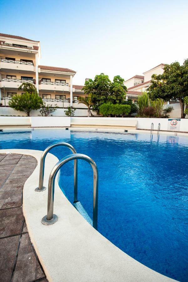Spectacular Renovated Apartment, 5 Min To Camison Beach, With Aircon Arona  Bagian luar foto