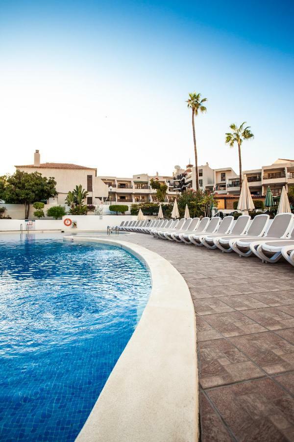 Spectacular Renovated Apartment, 5 Min To Camison Beach, With Aircon Arona  Bagian luar foto
