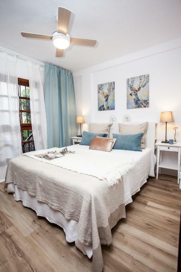 Spectacular Renovated Apartment, 5 Min To Camison Beach, With Aircon Arona  Bagian luar foto